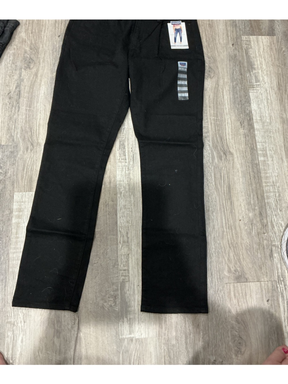 Levi's Black Straight Jeans - Classic Fit